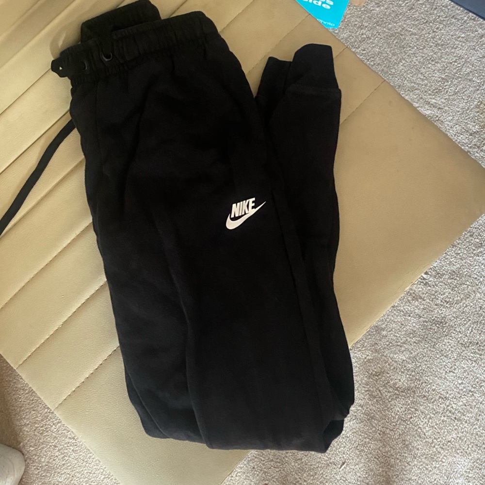 Black Nike Sweats